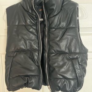 Ambiance Black Quilted Puffer Vest (M)